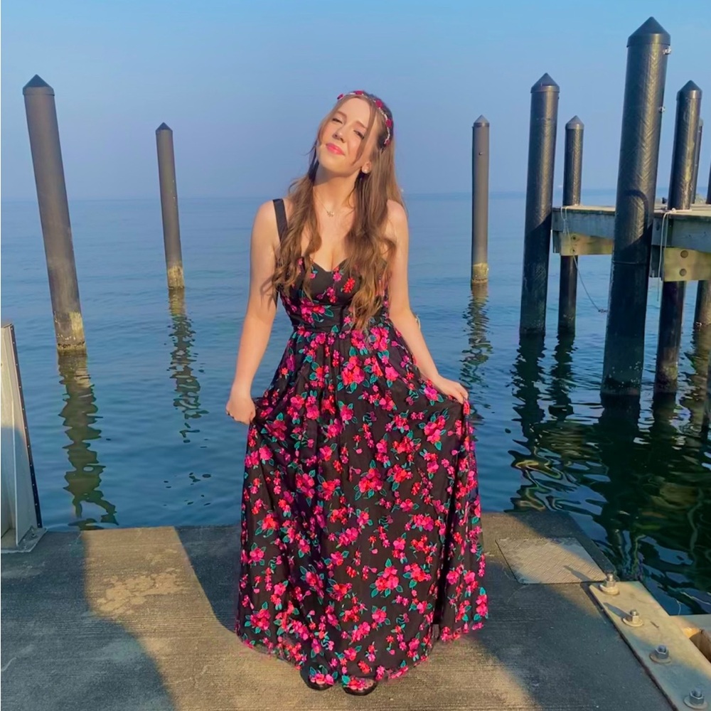 JULES AND CLEO floral embroidered sweetheart a-line prom dress - Picture 5 of 7